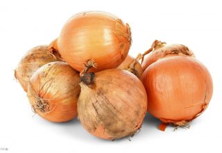 537649098-onion-bulbs-84722_1920-xZl-1920x1280-MM-100